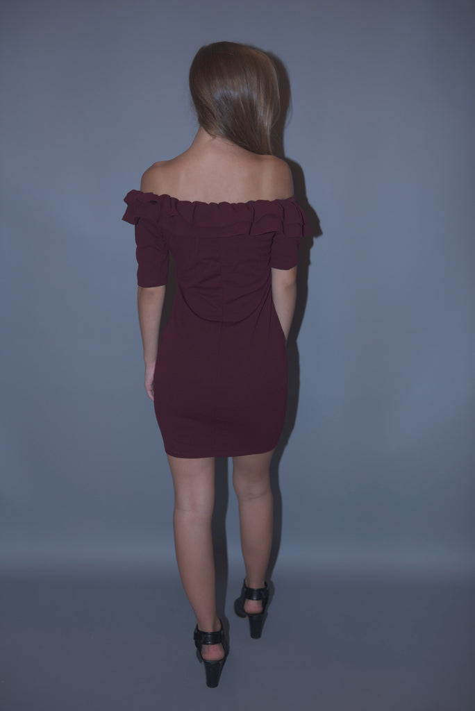 Burgundy bodycon dress with ruffles