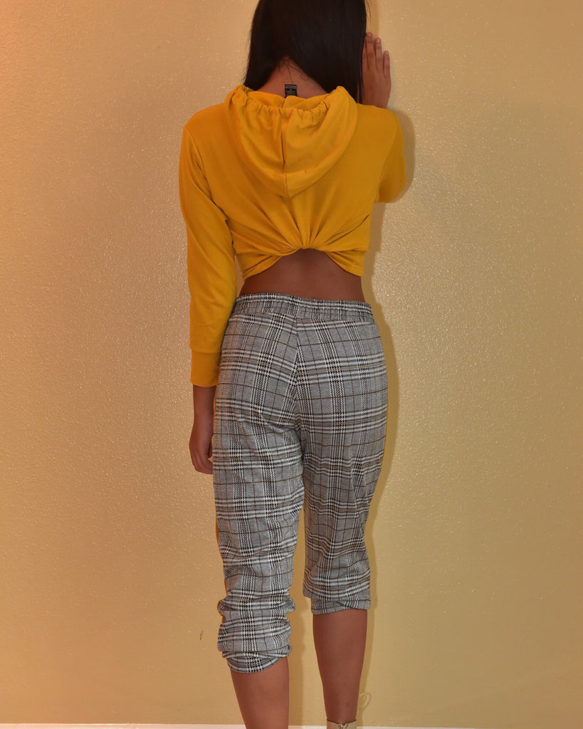 Mid Rise Plaid Yellow Stripe Skinny Pant